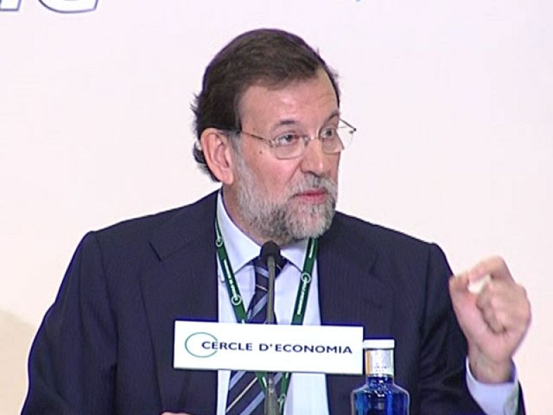 Rajoy acusa a CiU de alargar la agonía de Zapatero y descarta una moción de censura