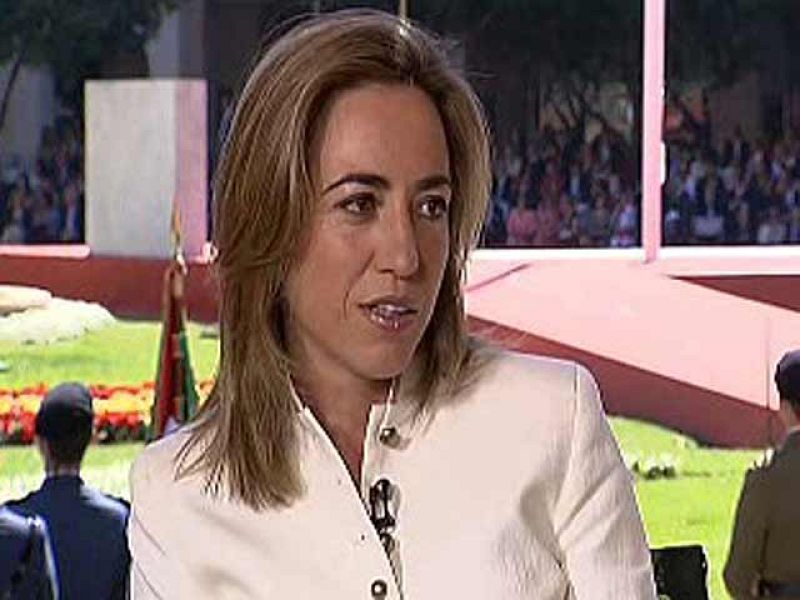 Chacón: "En tiempos de crisis el gasto militar debe ser austero, llevamos tiempo ajustándonos"