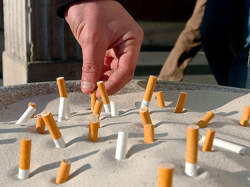 Crece el consumo del tabaco entre las adolescentes, de las que ya fuma el 7%