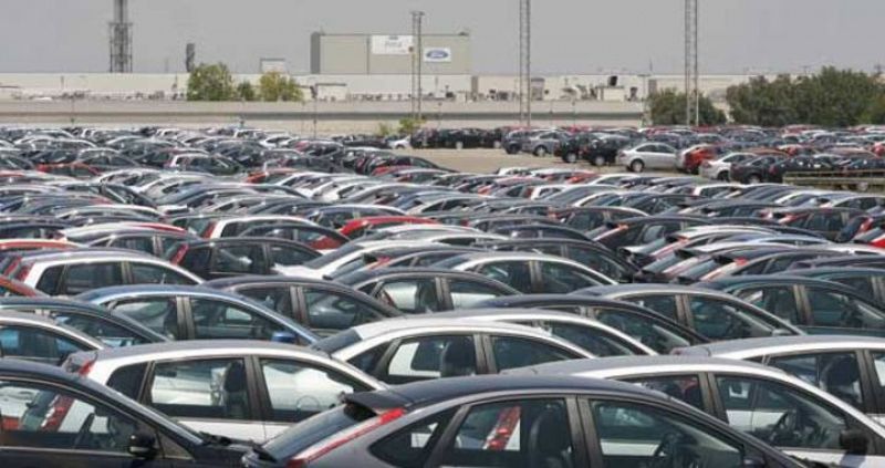 Las ventas de coches suben un 44,6% en mayo, pero los pedidos caen un 20%