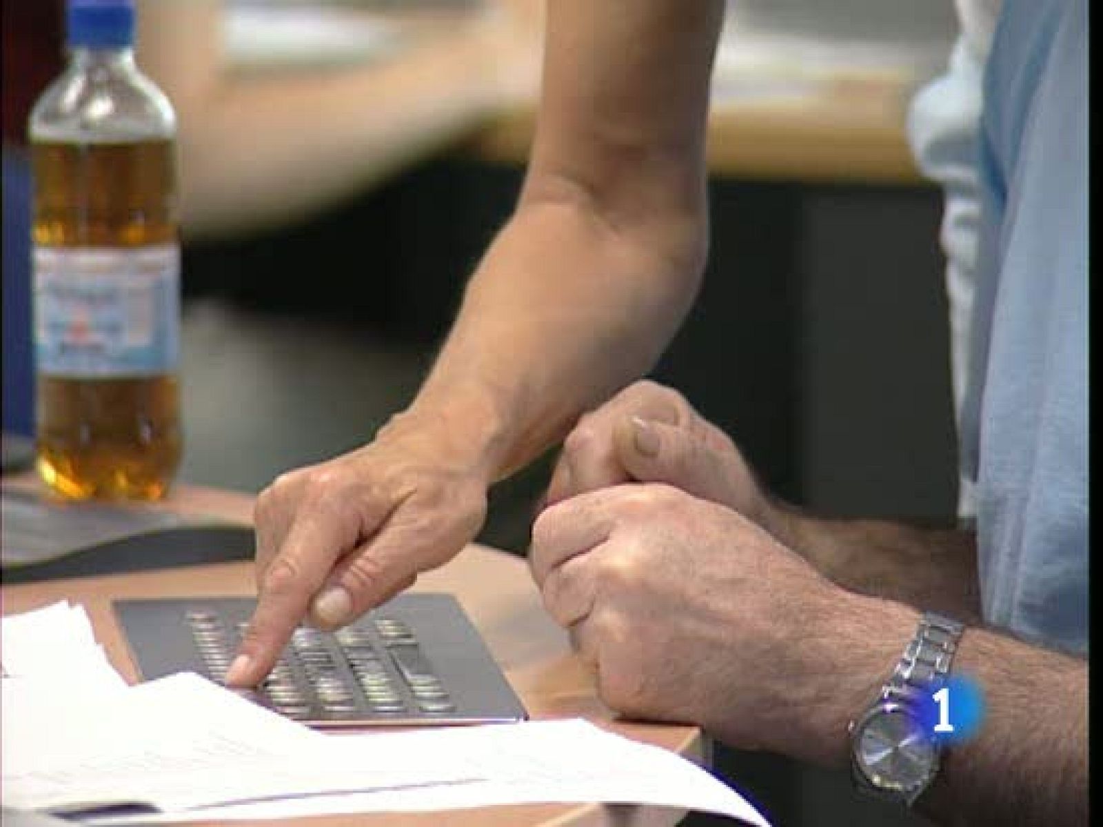 Después de pedir a Europa que ahorre para salvar al Euro, Alemania quiere dar ejemplo | Ver