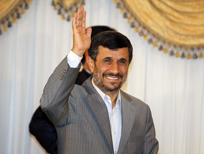 Ahmadineyad advierte a Rusia sobre las nuevas sanciones que Putin da por cerradas