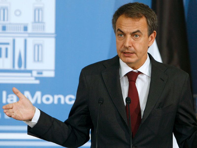 Zapatero asegura que la reforma laboral "debe generar confianza" a medio plazo