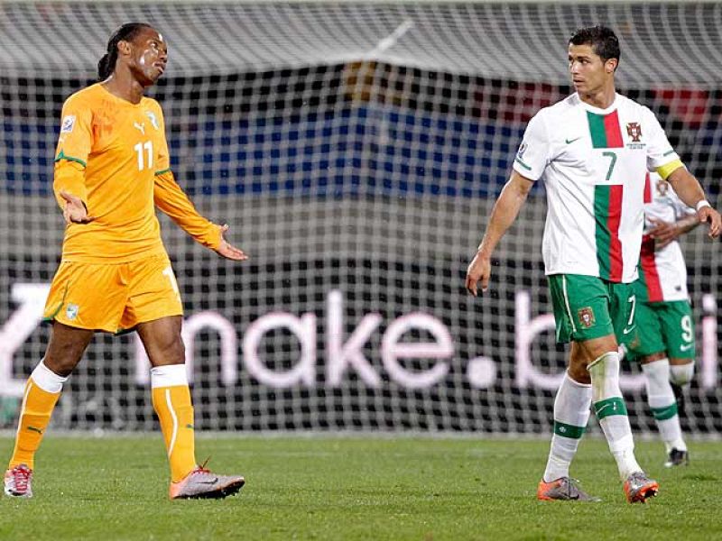 Ni Ronaldo ni Drogba hacen equipo