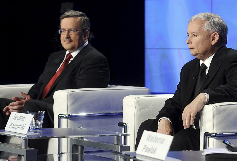 Kacynski y Komorowski, los favoritos para las presidenciales polacas del 20 de junio