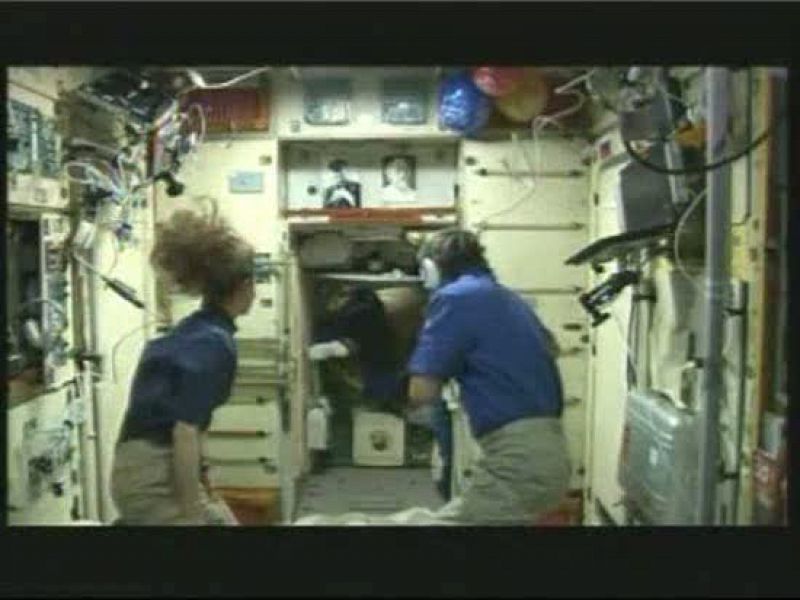 La Soyuz se acopla con éxito a la ISS