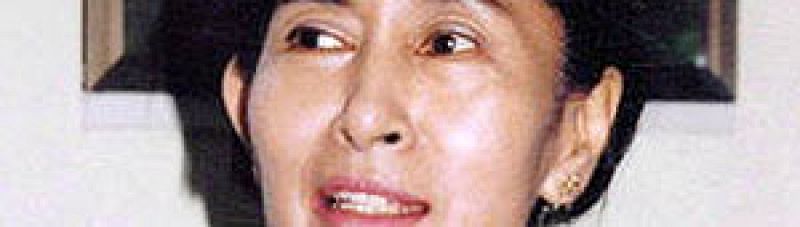 Obama hace un nuevo llamamiento a la junta militar birmana para que libere a Suu Kyi