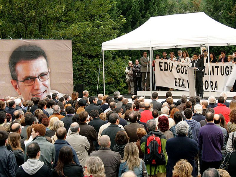 López pide a la Izquierda Abertzale que se una a los demócratas para acabar con ETA