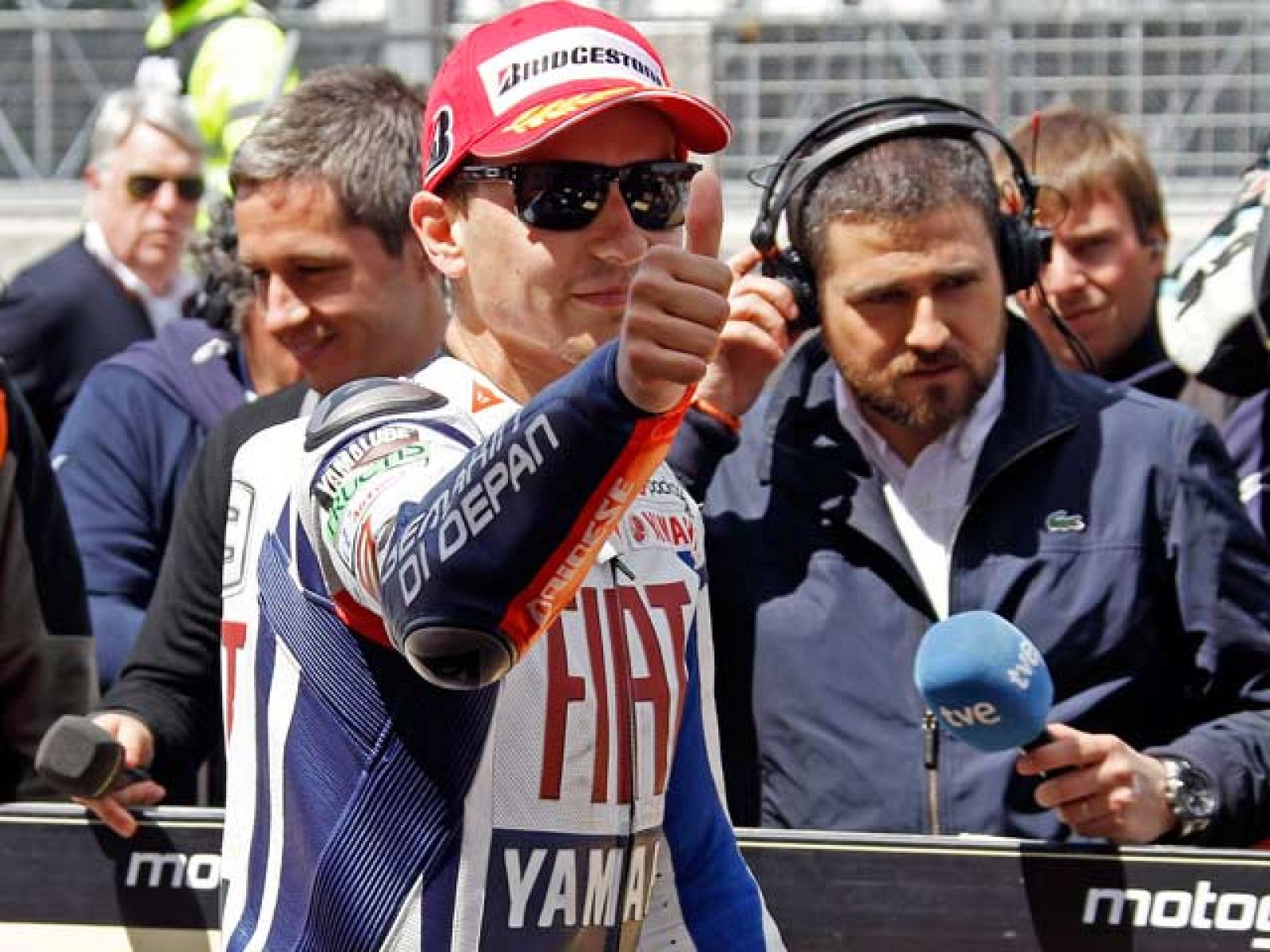 Mejores momentos de las carreras del GP de Gran Bretaña.