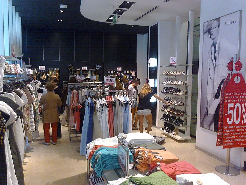 Funcas rebaja la previsión de crecimiento para 2011 hasta el 0,3% por las medidas de ajuste fiscal