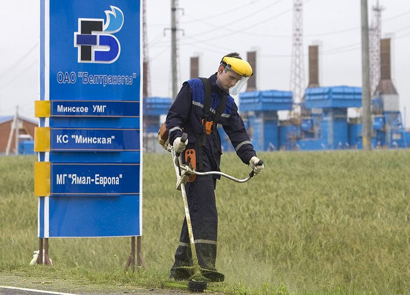 Bielorrusia anuncia el pago de su deuda de gas y exige a Gazprom que abone la suya