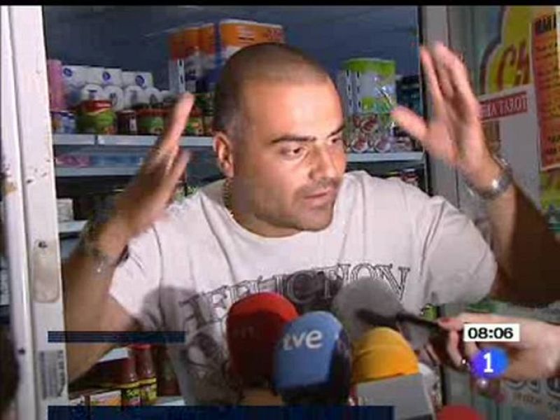 El dueño del bar de la estación de Castelldefels: "En 7 años jamás había visto un tren tan rápido"