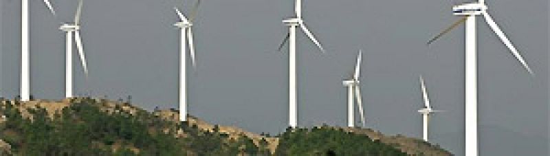 Industria ahorrará hasta 1.300 millones gracias a un acuerdo con los sectores eólico y termosolar