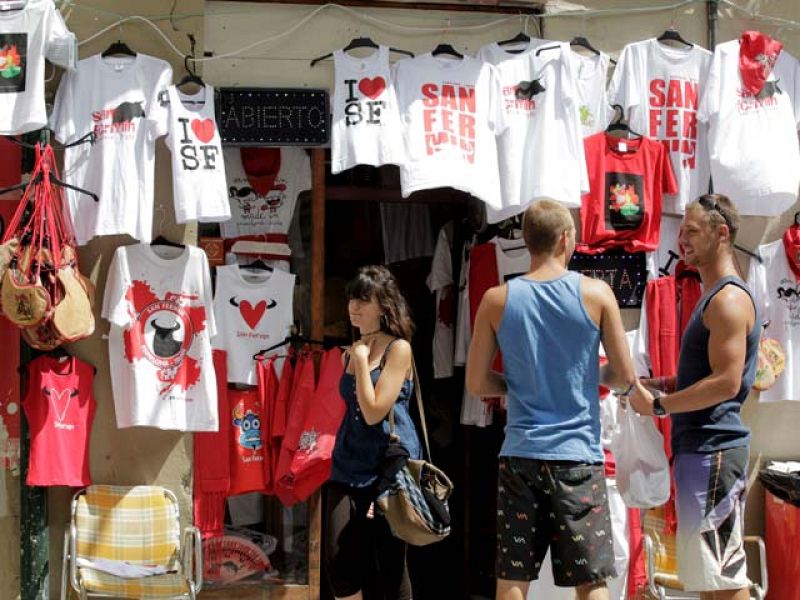 Pamplona ya cuenta las horas para el "chupinazo"