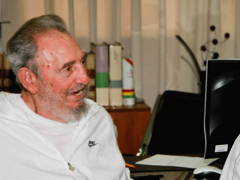 Primera aparición pública de Fidel desde el 2006