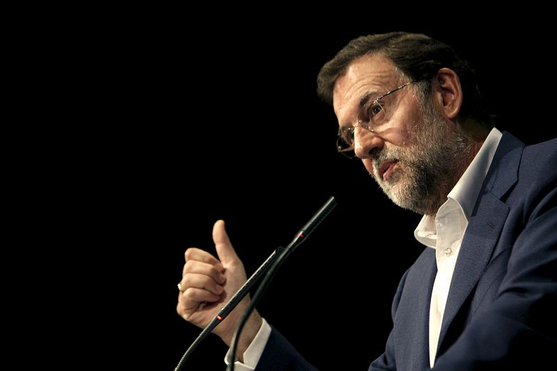 Rajoy aprieta (a Zapatero) pero no ahoga