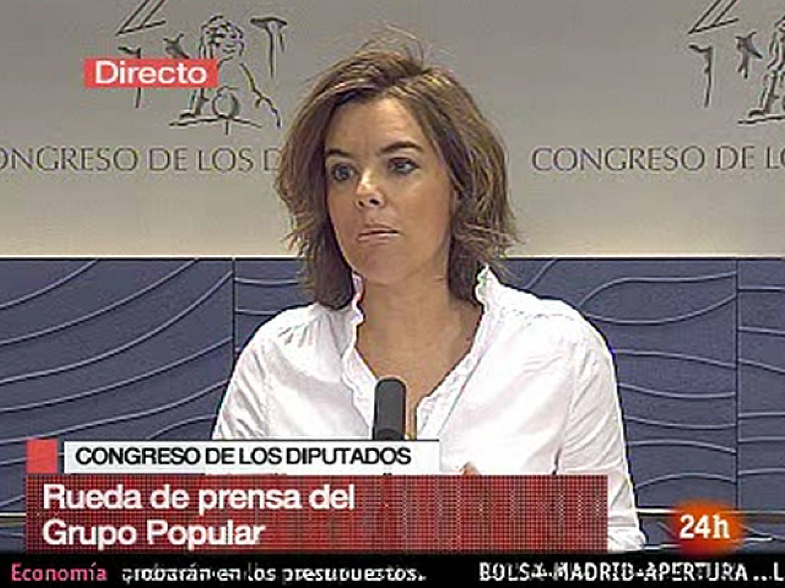 Sáenz de Santamaría pide a Zapatero un "acto de sinceridad política" en el debate | Ver