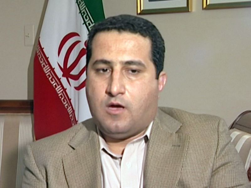 El físico nuclear Shahram Amiri deja Estados Unidos y vuela rumbo a Teherán