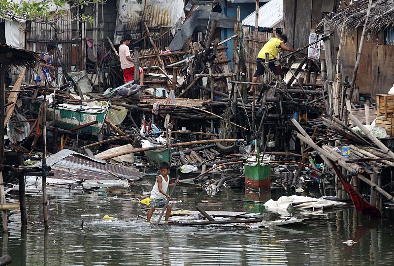 El tifón 'Conson' deja 16 muertos y 22 desaparecidos en el norte de Filipinas