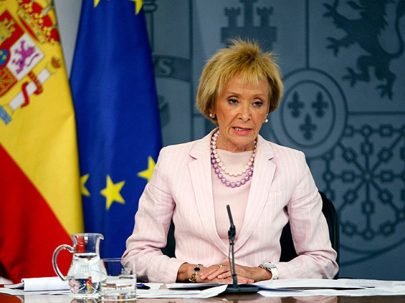 De la Vega no descarta abordar una reforma de la Constitución pero con "tiempo y consenso"