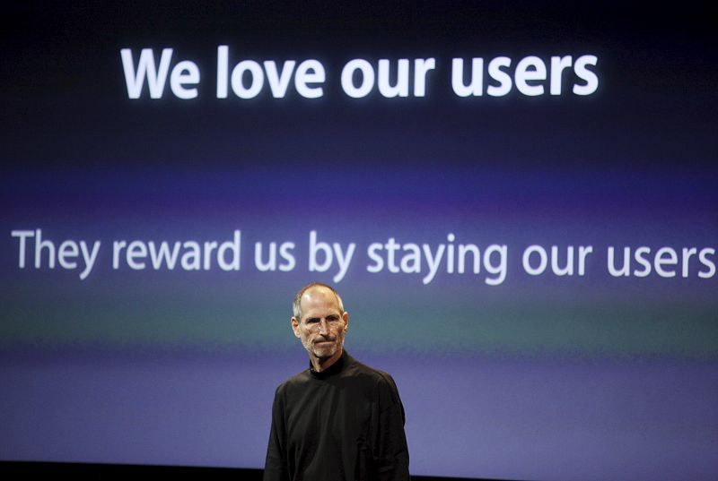 Apple regalará fundas a todos los usuarios de iPhone 4 para cerrar el 'antennagate'