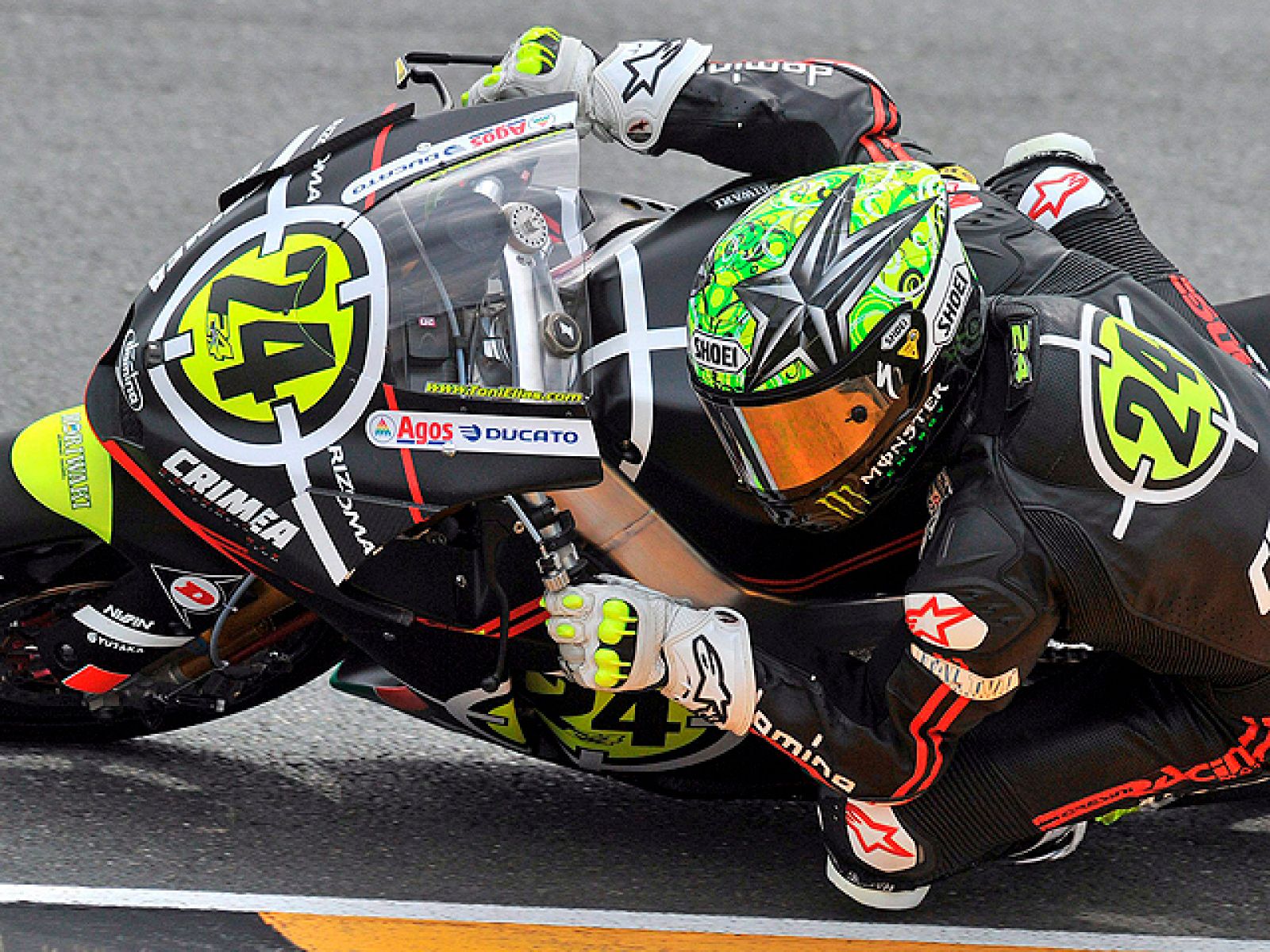 Tercera 'pole' consecutiva para Iannone. Toni Elías y Julián Simón también se metieron en primera línea. en 125, Marc Márquez volvió a romper todos los registros, incluso los del circuito alemán.