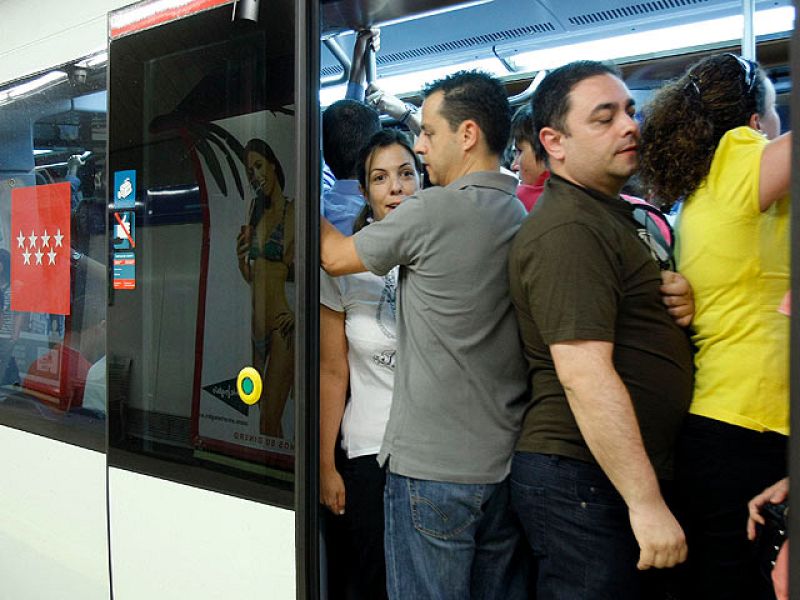 Metro de Madrid y sindicatos llegan a un principio de acuerdo para poner fin a la huelga