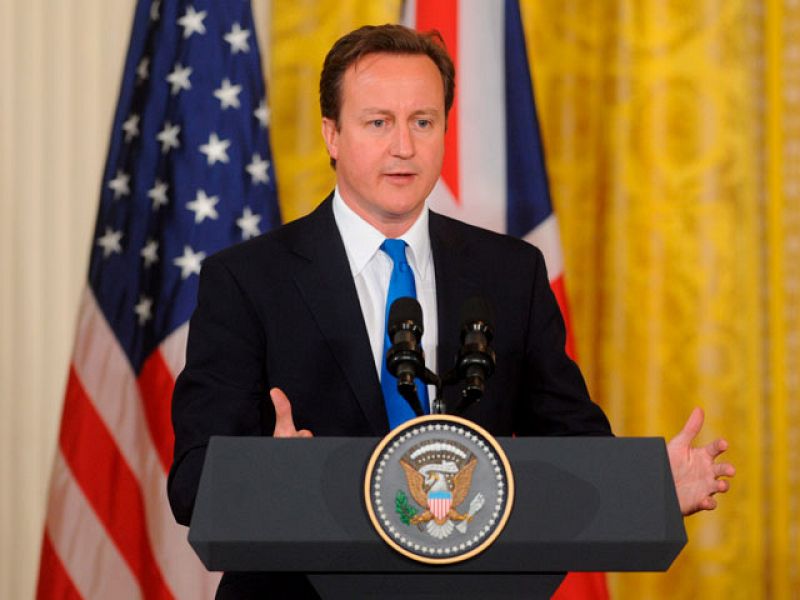 Cameron entiende la "cólera" de EE.UU. pero advierte que necesita que BP sea "fuerte"