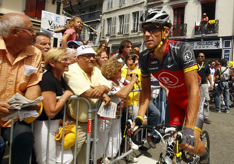 El último paseo de Armstrong en París
