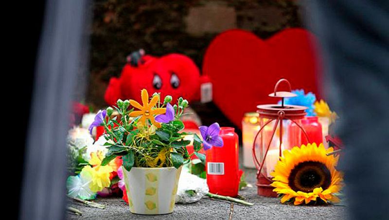 Ascienden a 21 los fallecidos en la 'Loveparade' en Alemania tras la muerte de una joven herida