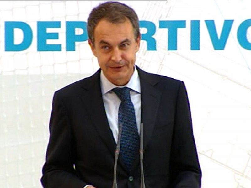 Zapatero no elige entre Gómez y Jiménez pero dice que el PSOE quiere cambiar las cosas en Madrid