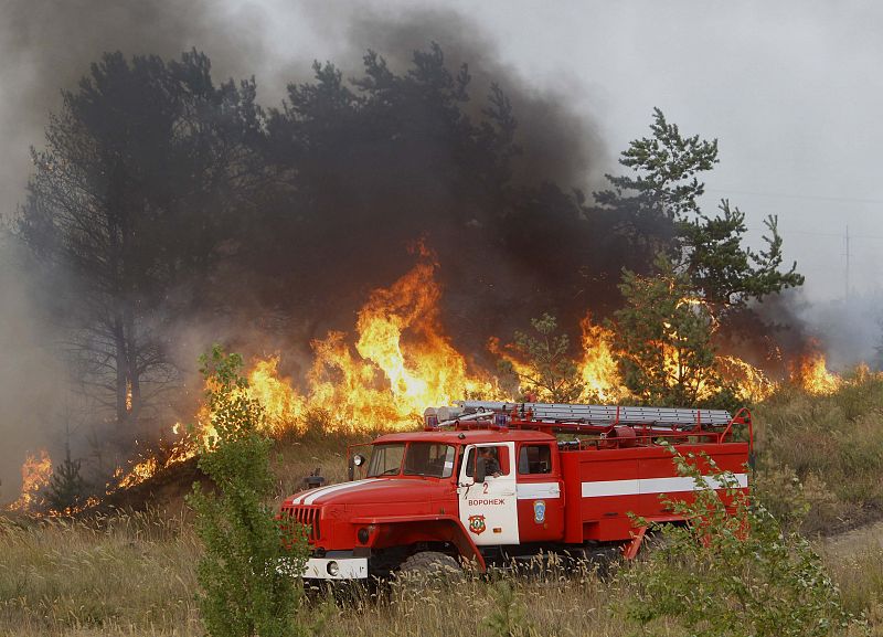 Más de 500 incendios siguen activos en Rusia y los muertos ascienden a 41