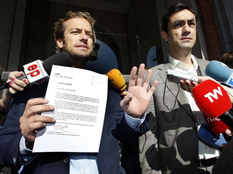 AENA propone un "arbitraje independiente" si hoy no hay acuerdo con los controladores