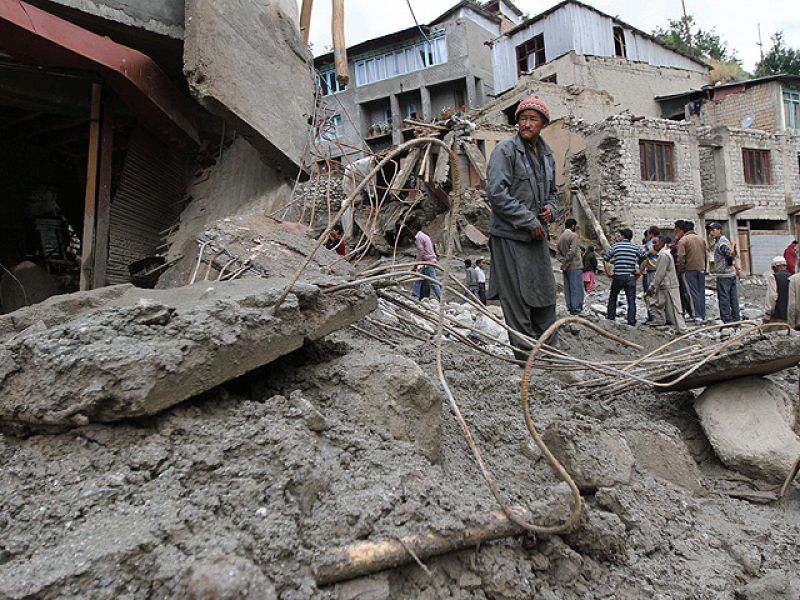 La española herida en la India será evacuada hoy y otro español sigue desaparecido