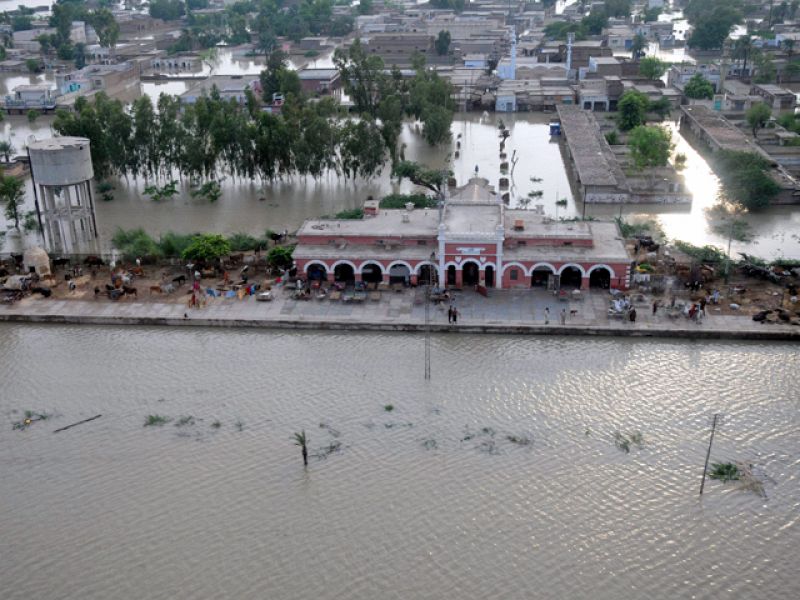 Las lluvias monzónicas lejos de disiparse, avanzan hacia el sur de Pakistán