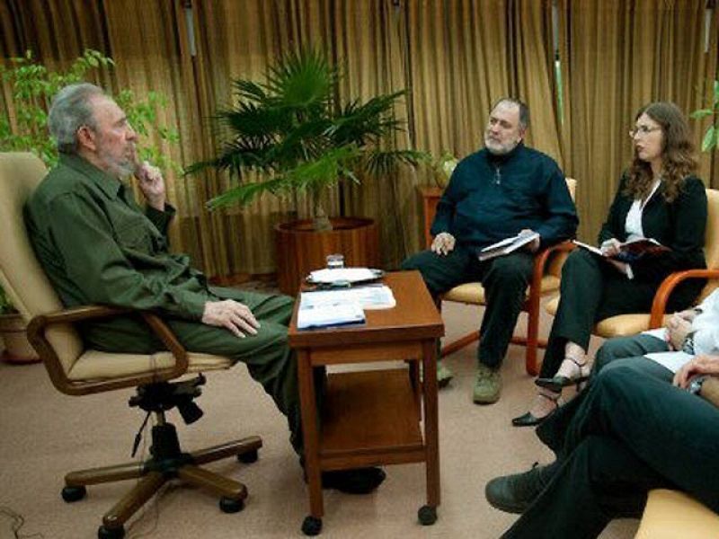 Castro pide que se levanten estatuas a Wikileaks por filtrar documentos del Pentágono