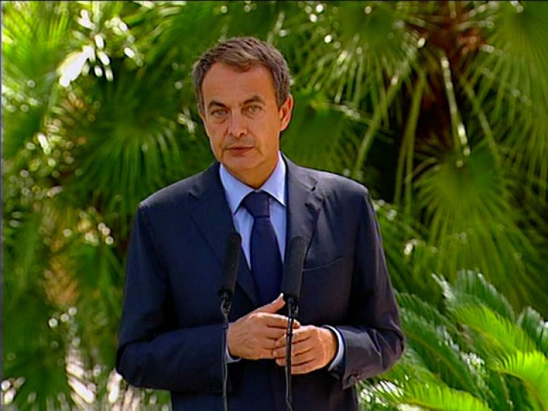 Zapatero prevé que el comportamiento de la economía "no sea tan bueno" en el tercer trimestre