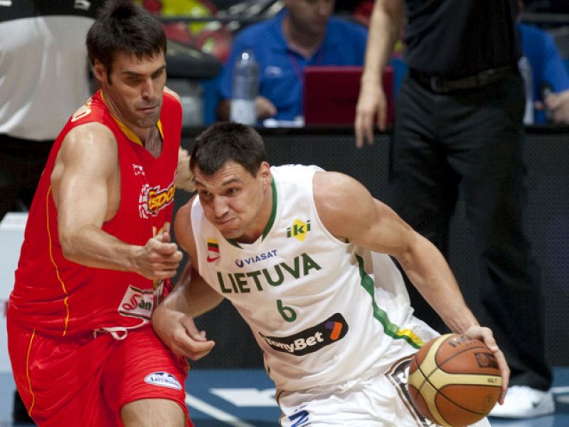 Scariolo incluye a San Emeterio y descarta a Carlos Suérez en la lista final para el Mundial