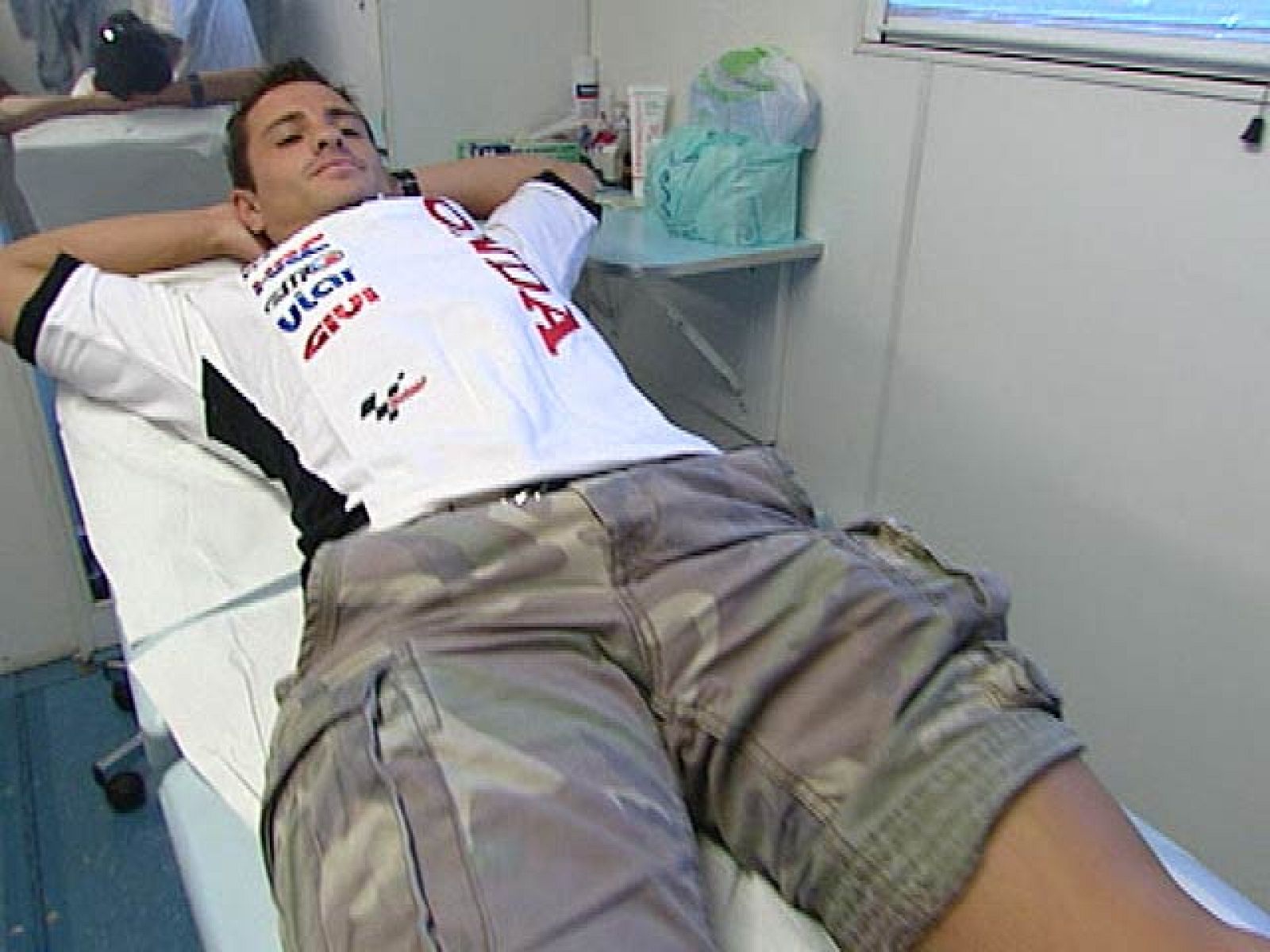 El piloto francés Randy de Puniet volverá en Brno a la competición menos de un mes después de romperse tibia y peroné. Supera incluso a Valentino Rossi en el tiempo de recuperación.