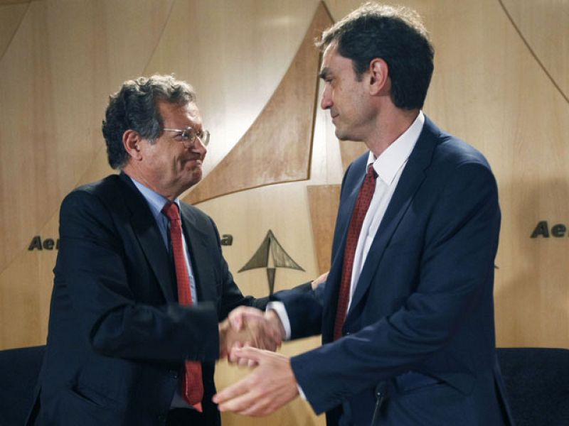 Fin del conflicto entre AENA y los controladores, que aceptan ajustar su salario a la jornada