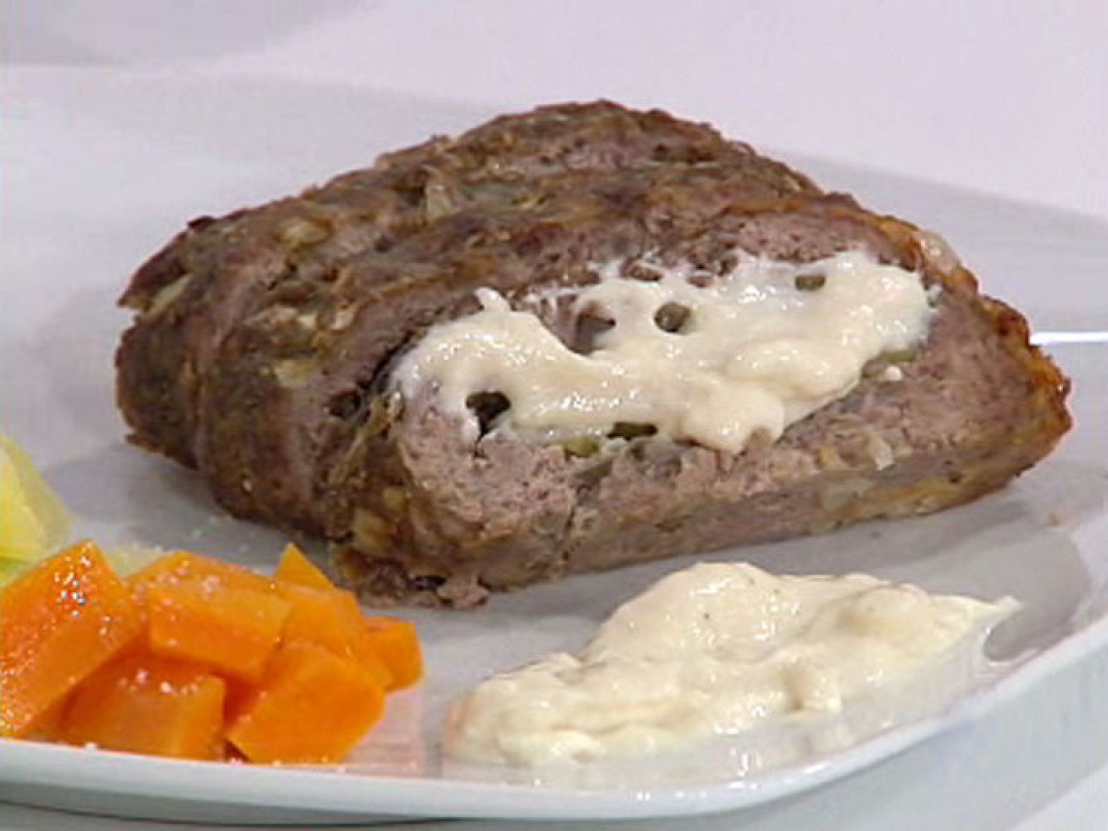 Saber cocinar - Rollos rellenos con salsa - RTVE Cocina | Ver