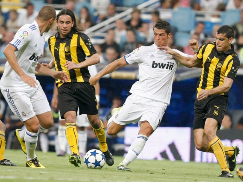 El Real Madrid vence pero no convence