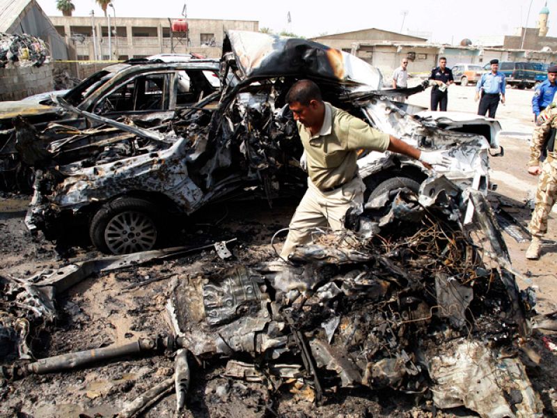 Decenas de muertos en una oleada de ataques contra la policía en varios puntos de Irak