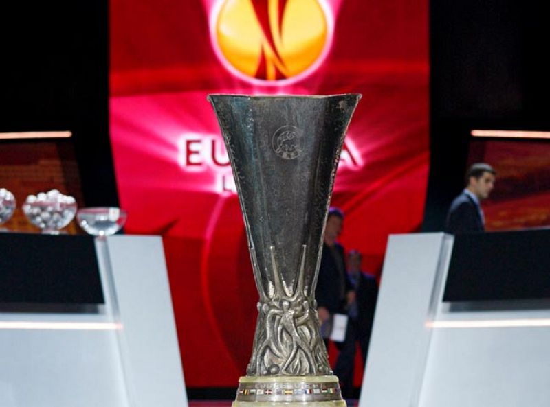 La suerte le da la espalda al Sevilla en el sorteo de la 'Europa League'