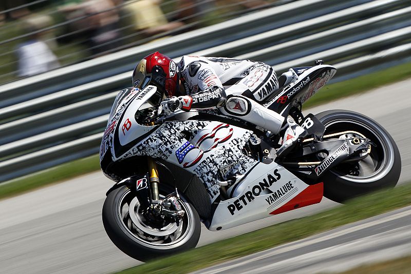 Lorenzo: "Mi intención con Spies es quitar el muro, pero es un tema de Yamaha"