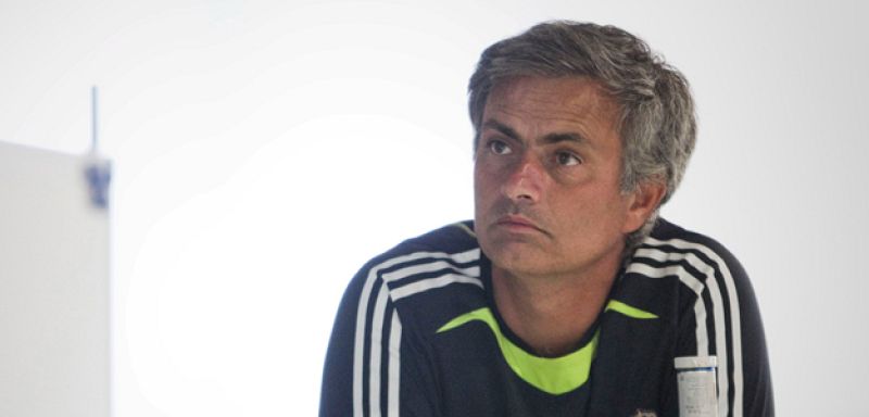 Mourinho: "No es dramático que el Barça tenga tres puntos y nosotros uno"