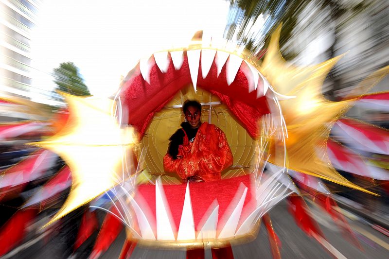 El barrio londinense de Notting Hill celebra su diversidad cultural en su famoso carnaval