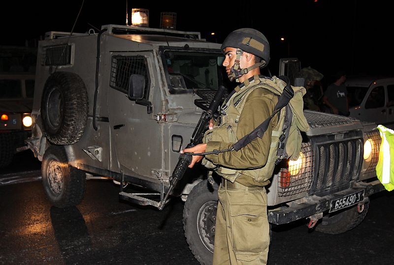 La policía palestina detiene a 150 miembros de Hamás tras el asesinato de cuatro colonos