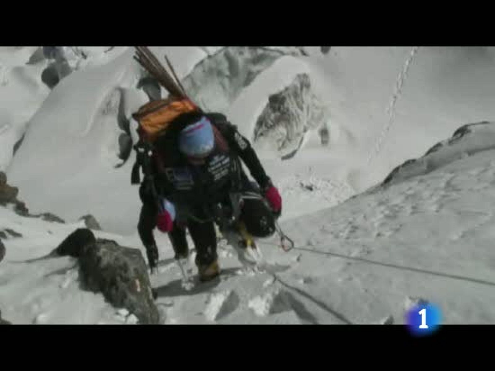 Al filo - Edurne, la única en coronar los 14 'ochomiles' | Ver