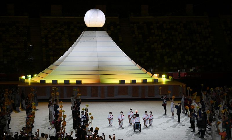 Los pinchazos telefónicos ponen contra la pared al jefe de prensa del primer ministro británico